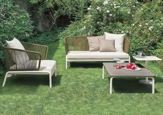Outdoor Sofa set With Aluminum Materials And Rope or PE rattan